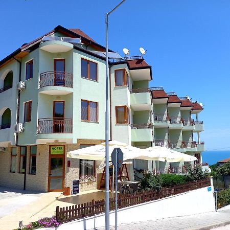 Family Hotel Amore 比亚拉 外观 照片