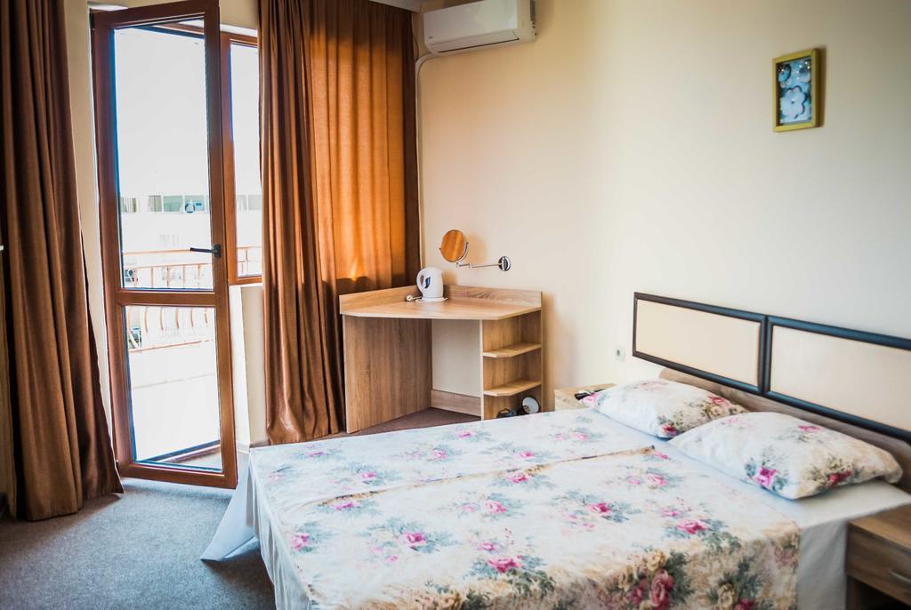 Family Hotel Amore 比亚拉 外观 照片