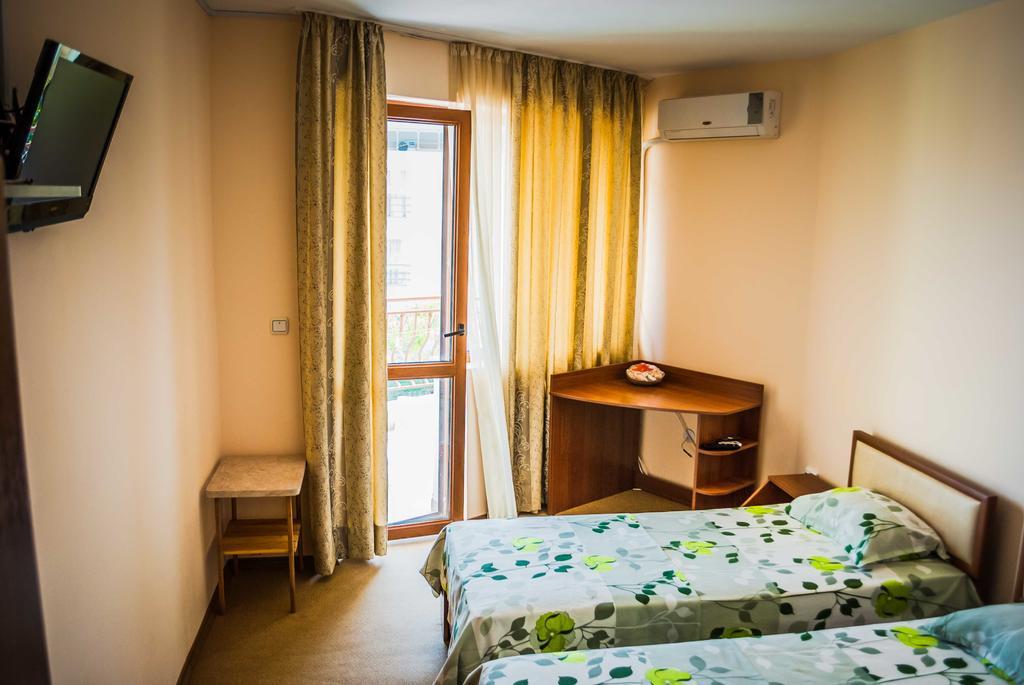 Family Hotel Amore 比亚拉 外观 照片