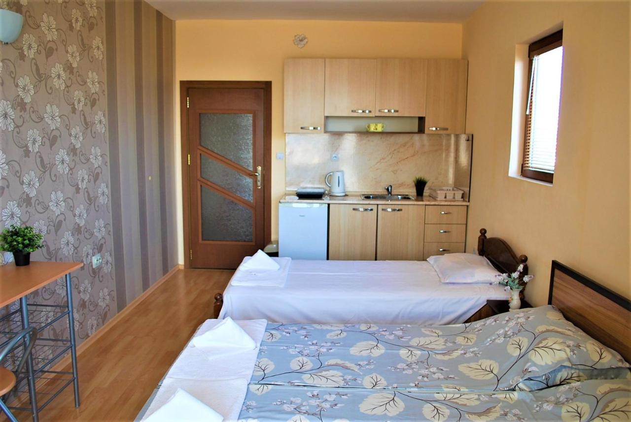 Family Hotel Amore 比亚拉 外观 照片