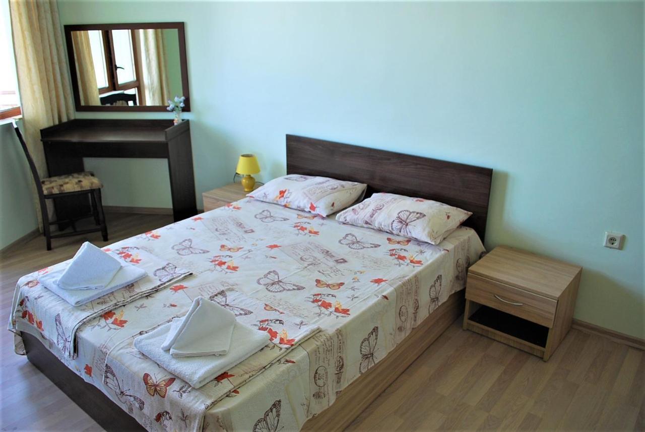 Family Hotel Amore 比亚拉 外观 照片